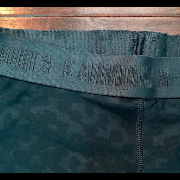 under armor spandex - Picture 2 of 2